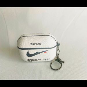 Fashionable Nike AirPod Pro case